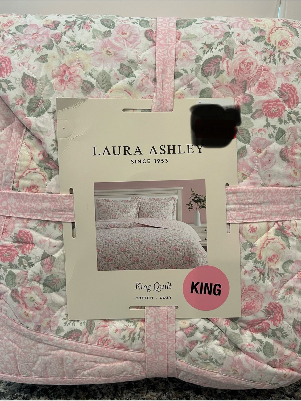 Laura Ashley Quartet Pink White and Green Floral King Quilt 104”x90”
